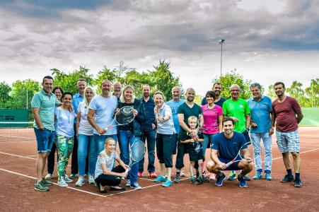 Wirtschaft aus dem Perschlingtal am Tennisplatz