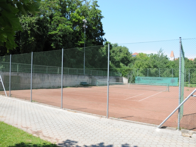 Tennissaison eröffnet